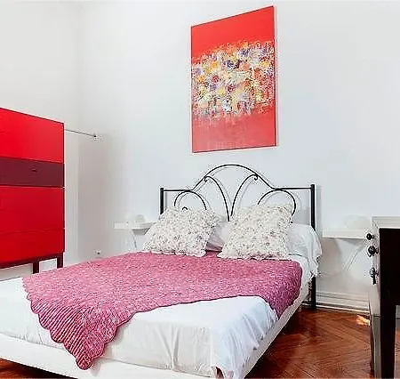 Bellevue Apartment *